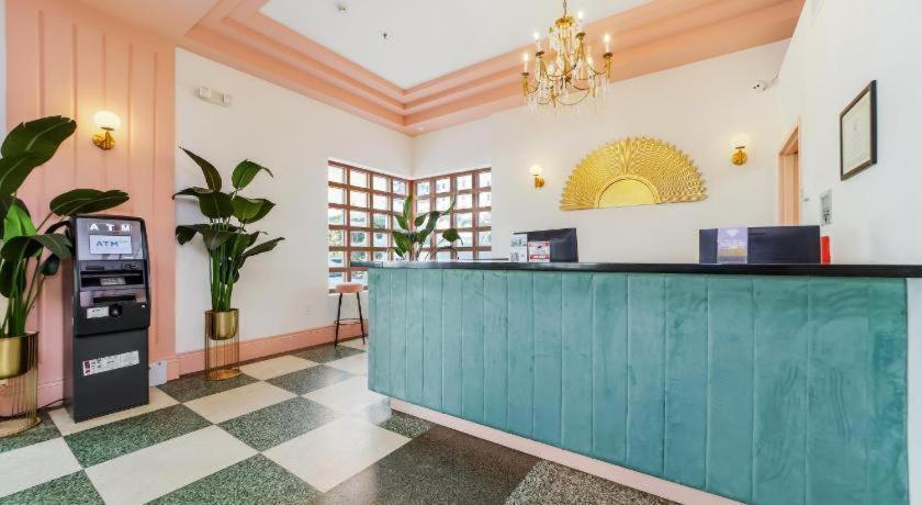 Ocean Spray Hotel Miami Beach Exterior foto